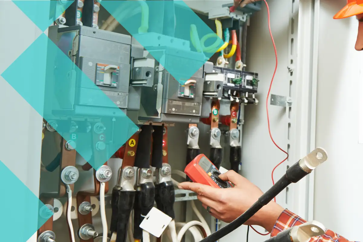 MC SERVICES, electricien à Paris